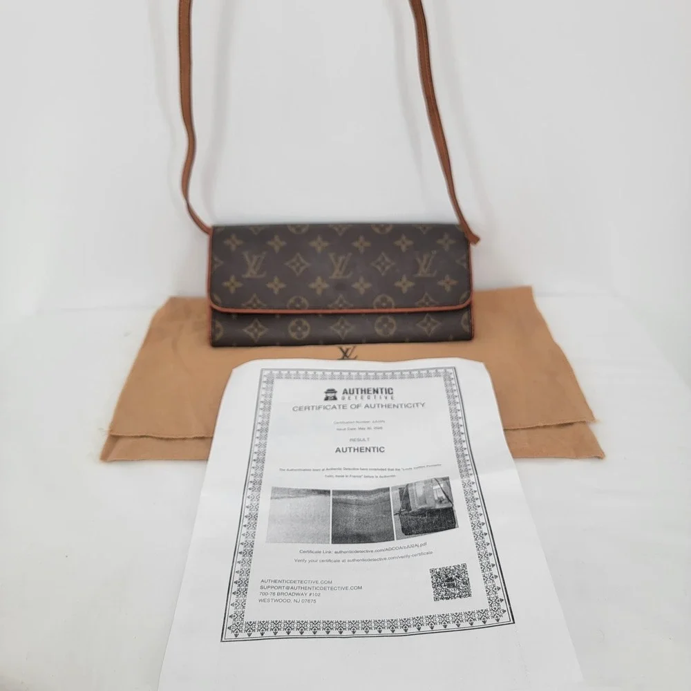 Authentic Louis Vuitton Twin PM Monogram Canvas Crossbody Clutch Bag w/ COA
